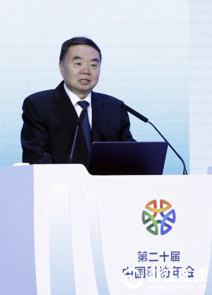 村上友梨