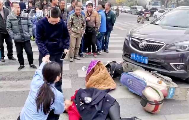 在線 成人 視頻