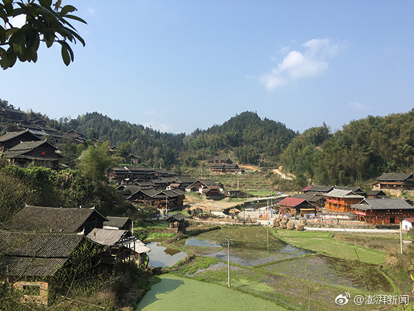 偷偷碰操老逼免费视频