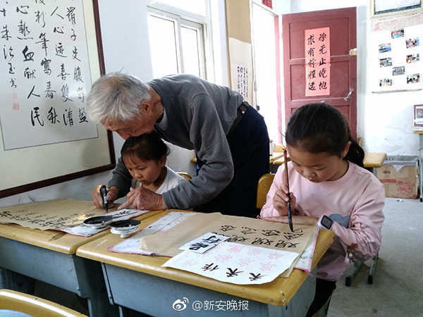 久久黄色