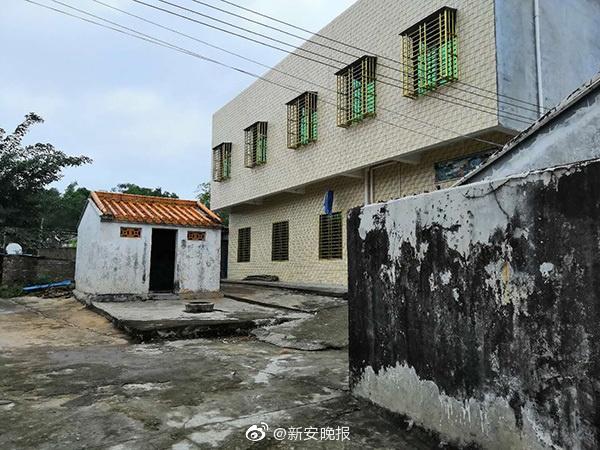 扒开美女疯狂桶 难受动漫