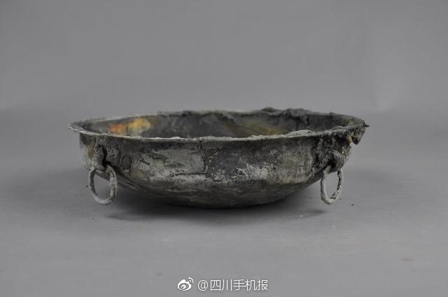 法国空姐2024满天星法版:星辉照耀下的职业光芒