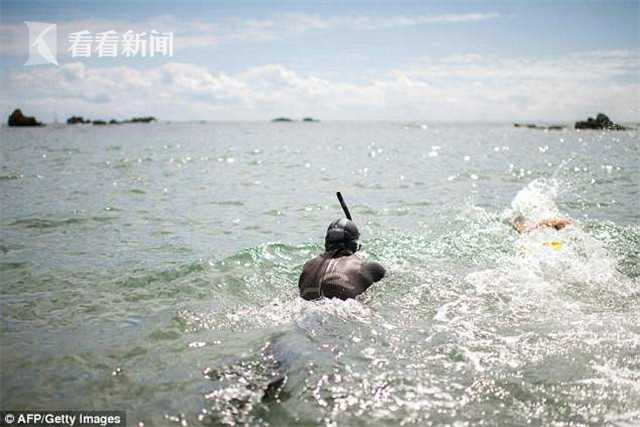 大学生初次破苞痛哭h