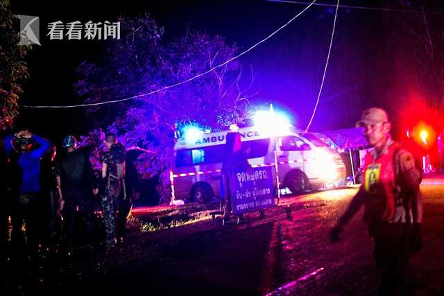 荫蒂被男人添免费视频
