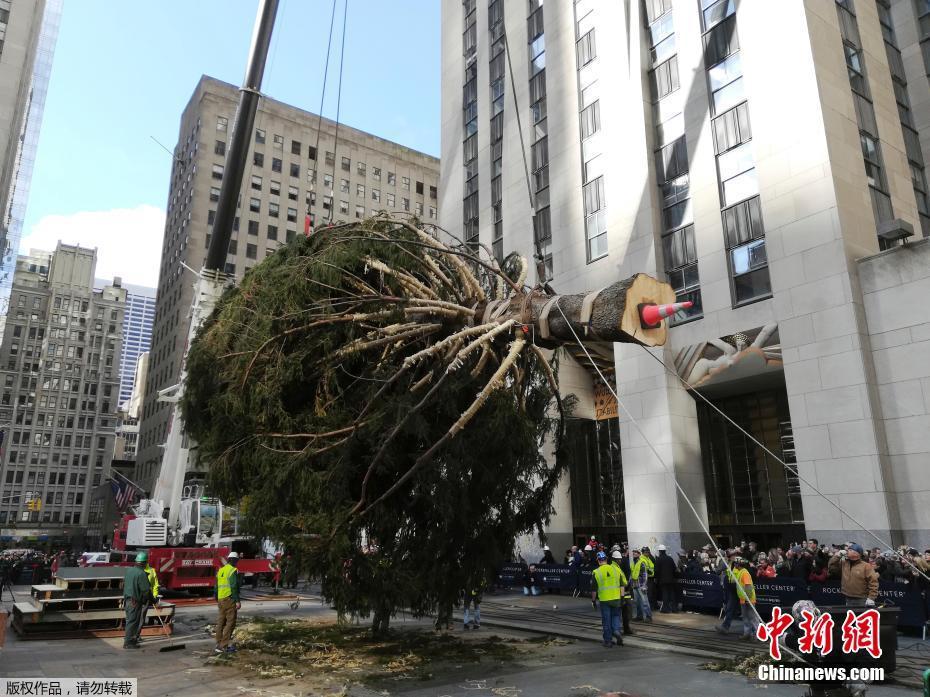 北京三里屯的这场快闪，怎么传来建筑工地的声音？