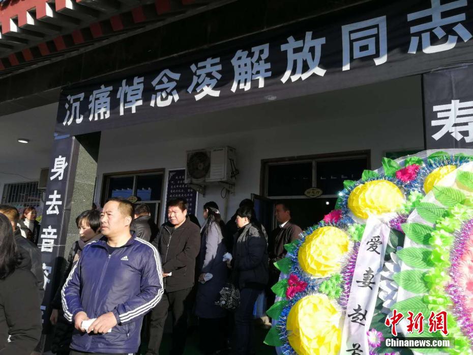 丰满的岳 理论片50岁