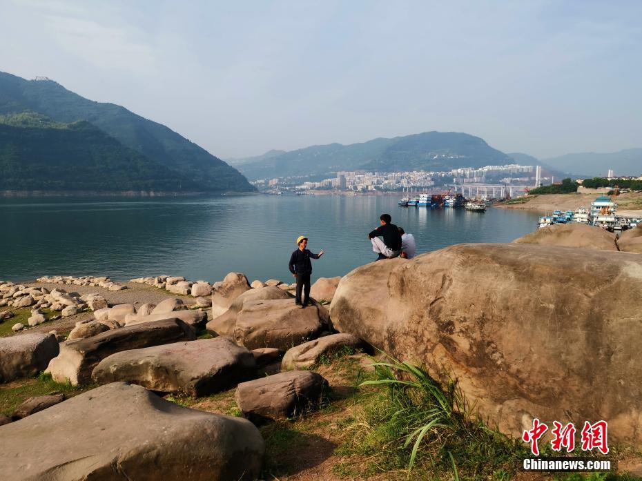 美女Pp美女光屁屁光屁屁光屁屁光屁屁图