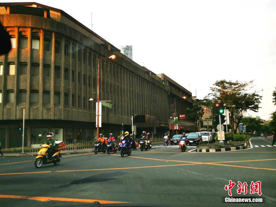 中国老肥妇乱重口的原因