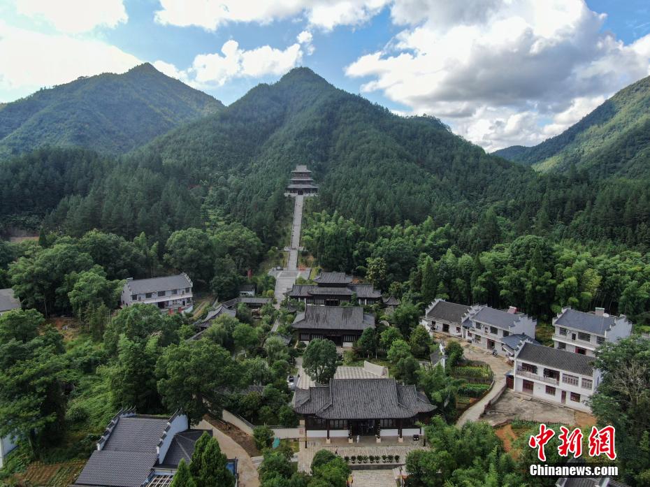 国产乱码精品一区二区三