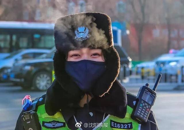 纯黄三级片