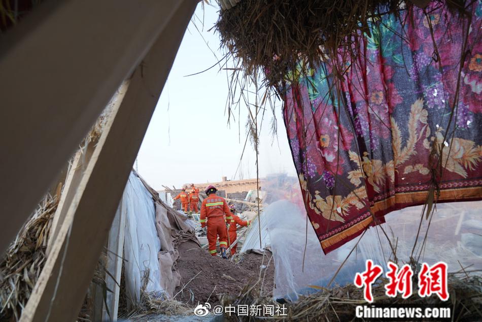 老师日逼毛茸茸