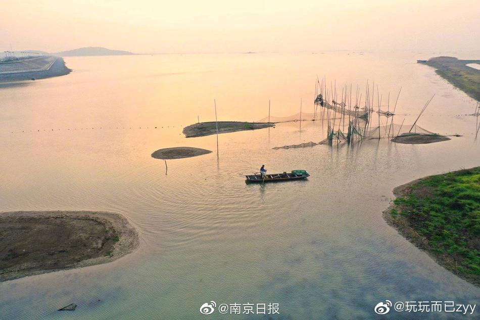 黄色网站在线观看免费Www.
