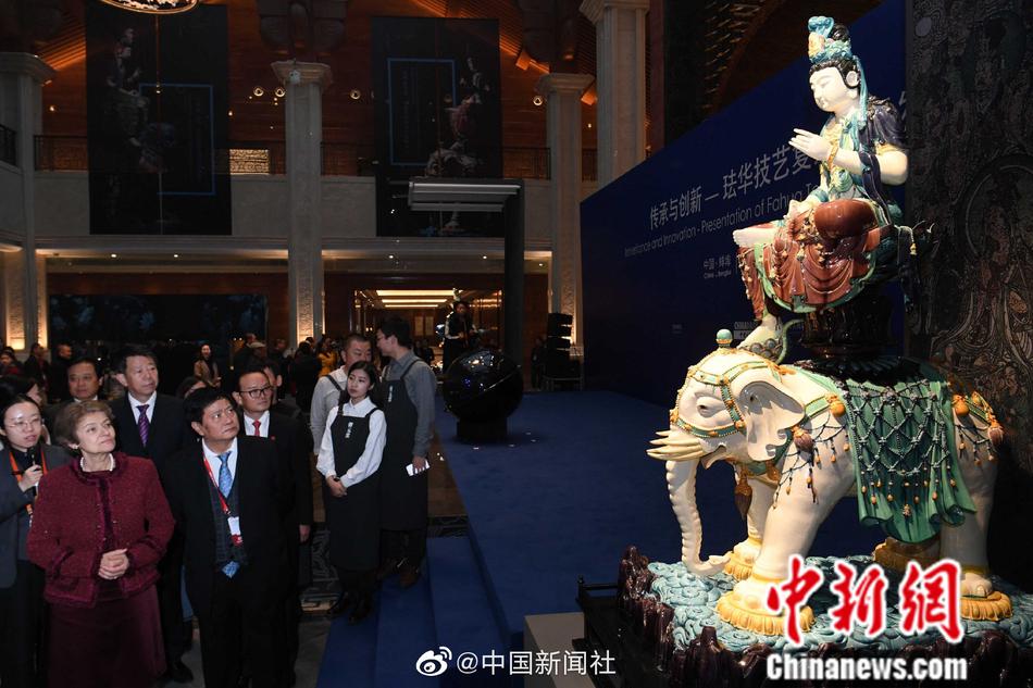 刘亦菲无码大战黑人