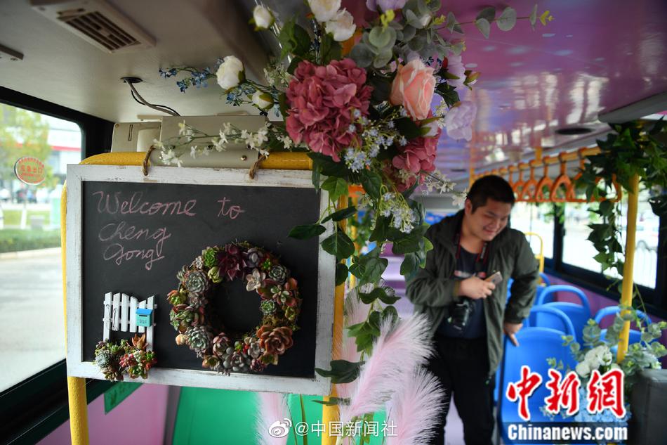 美女被草