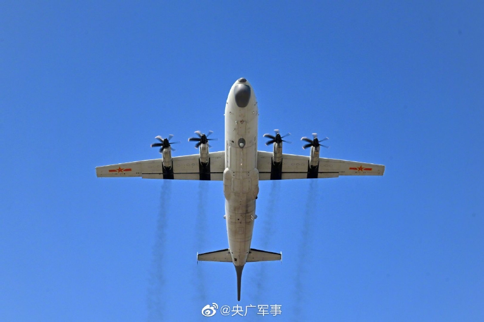 主人～别揉了～奶头～啊～嗯动漫