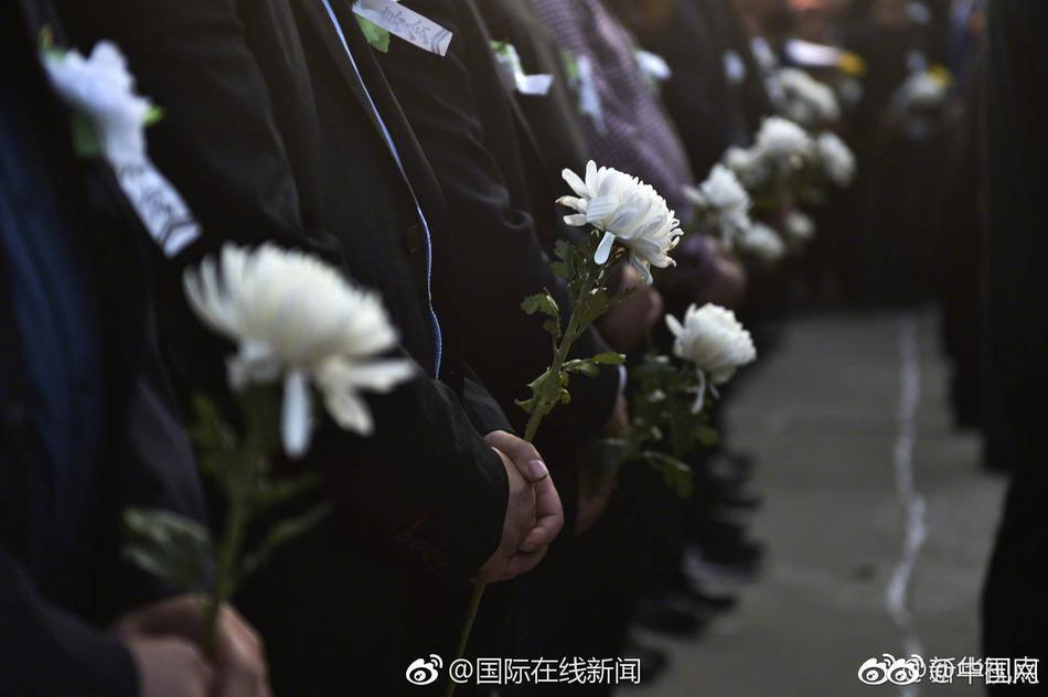 偷拍自拍亚洲