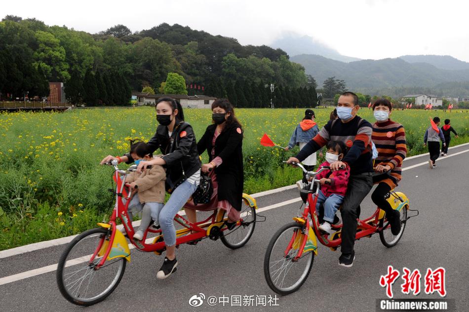 免费人成在线看片