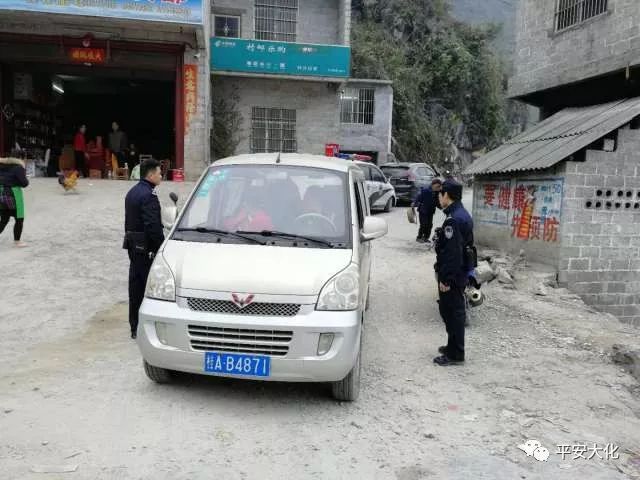 少妇走光无码视频Hd