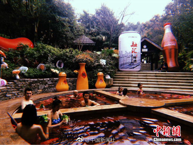 国产一级婬乱片A片AAA图片