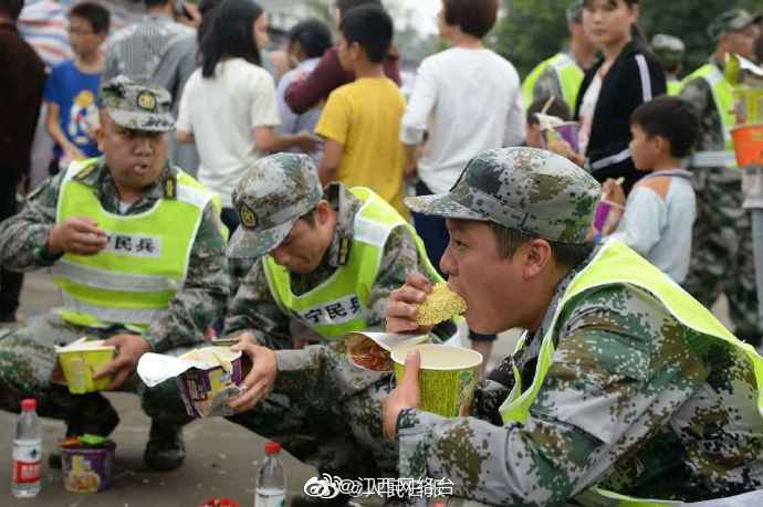 欧美Ⅹ╳╳性派对俱乐部电影