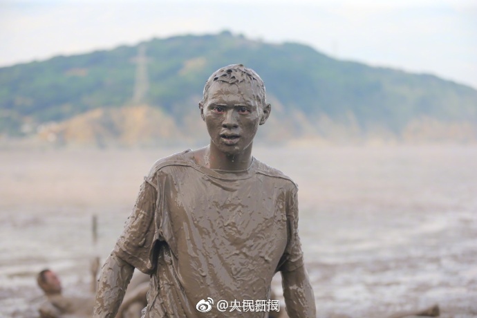 比出好状态 拼出精气神