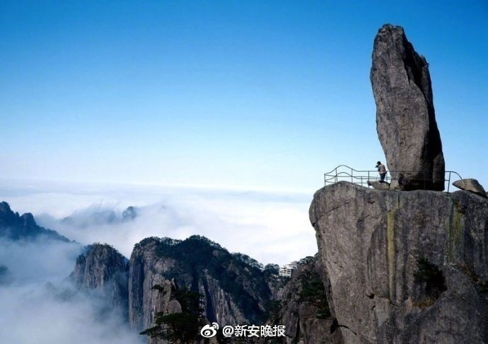 男男一起相嗟嗟嗟免费观看真人