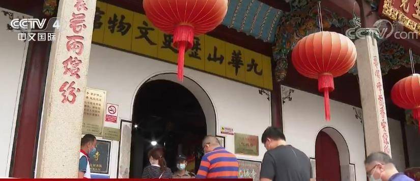欧美美女人兽黄色录像