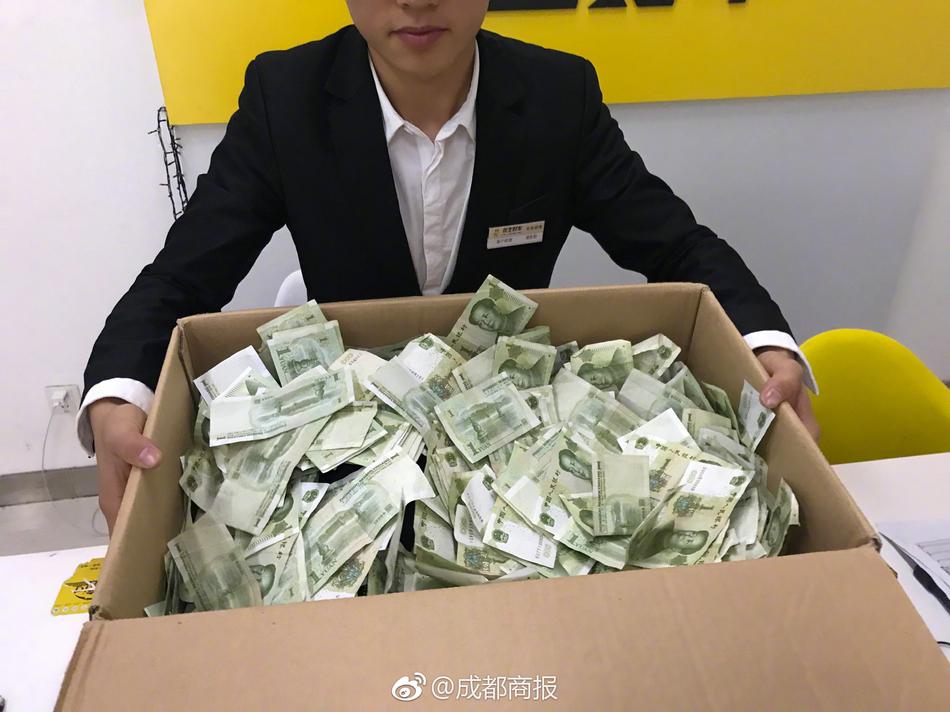 欧美大黑屌肛交