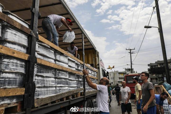 久久er99热精品一区二区介绍