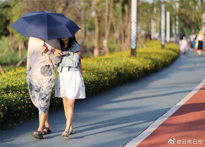 美女直播   软件