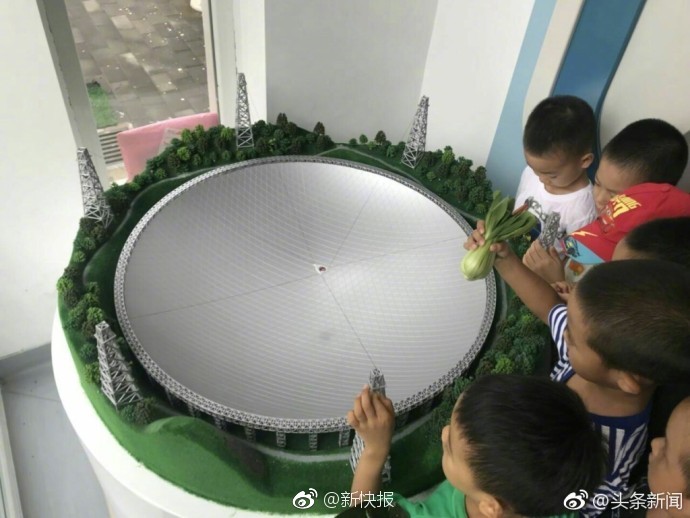 小少妇的粉嫩小泬Hdxⅹxx