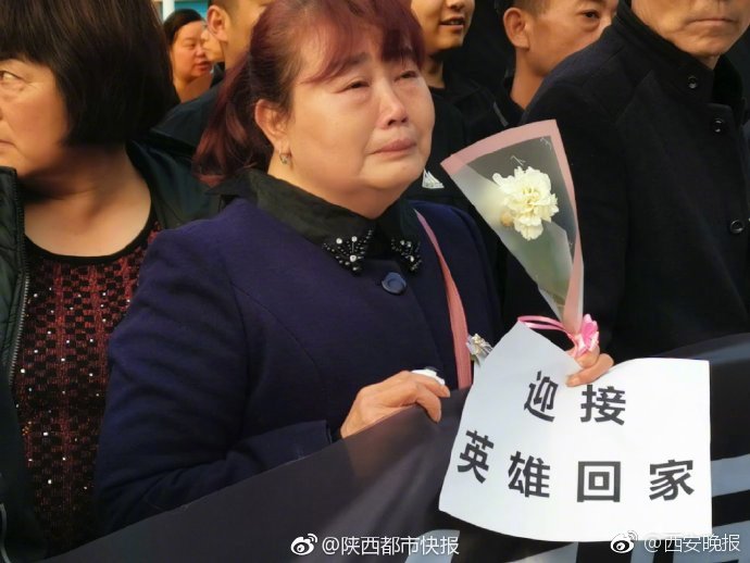 火影忍者小樱开襟裙www