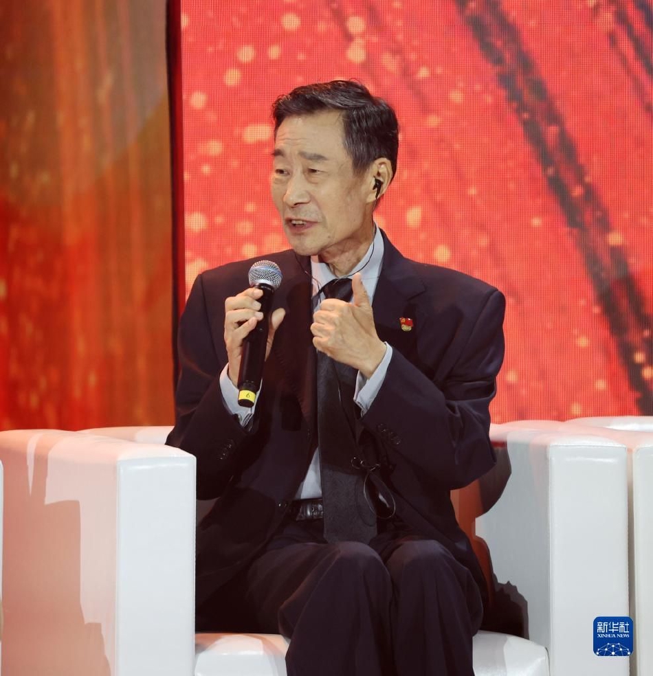 葉加瀨麻衣