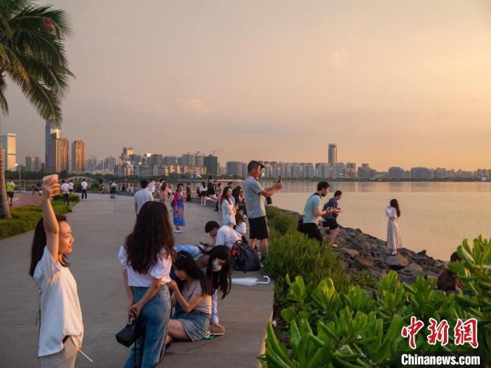 美国 裸聊