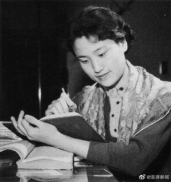 Fee性欧美一级人休裸少妇