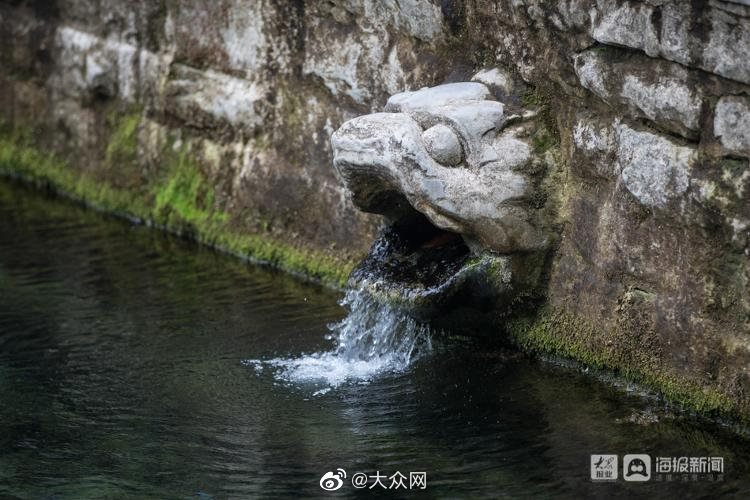 校花主动掀开Jk露出白色内裤