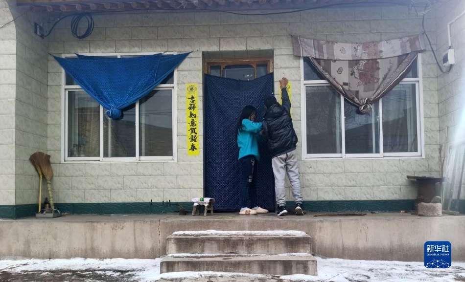 男男技师裸体按摩