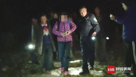 国产女同舌吻一区二区