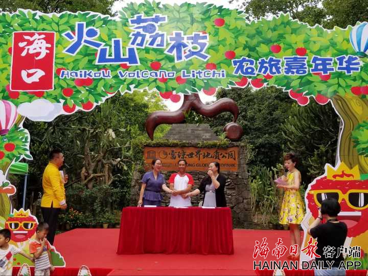 西方老妇女老屄乳大下垂