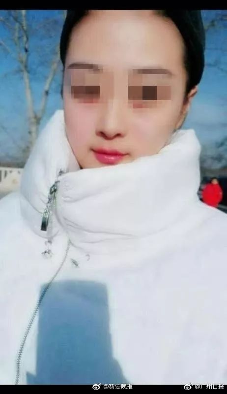 埃罗芒阿老师