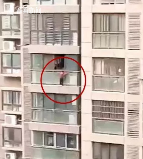俄罗斯老妇性猛交