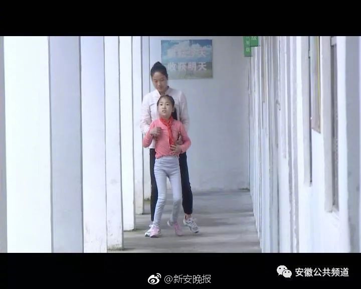 靠逼软件免费下载