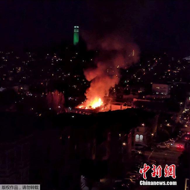 波多野AV当着丈天面被强