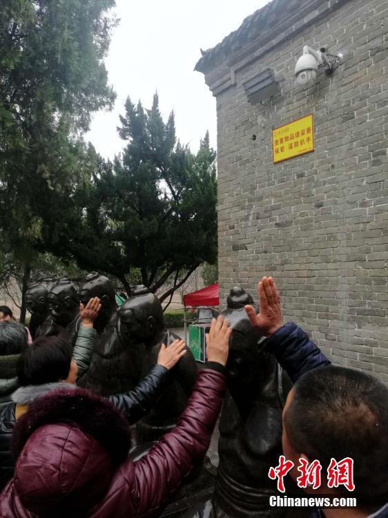 精品国产三级