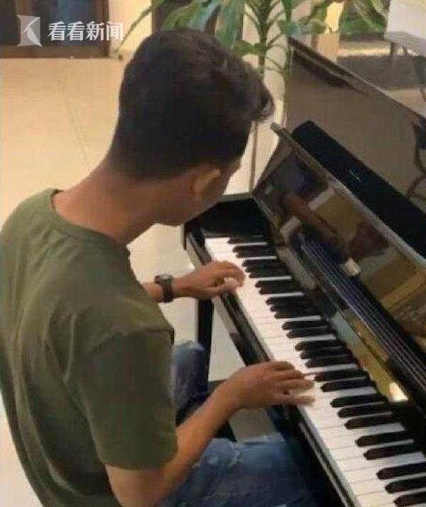 小室友里無修正