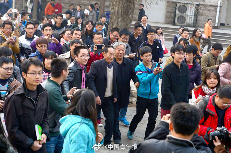 欧美三根一起进三P