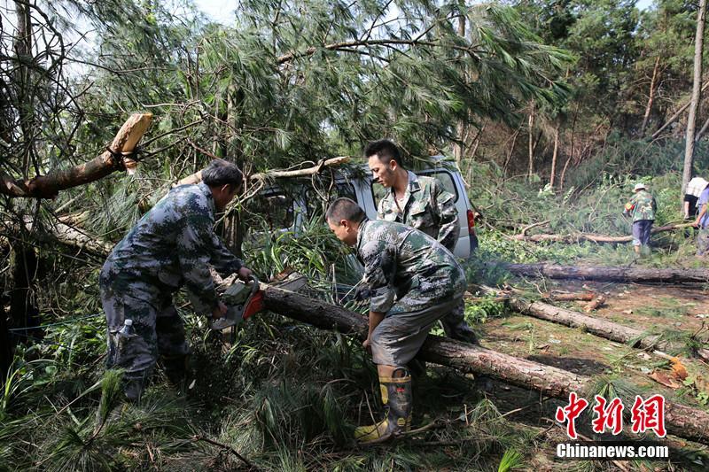 主播吴梦梦到粉丝家实战华中