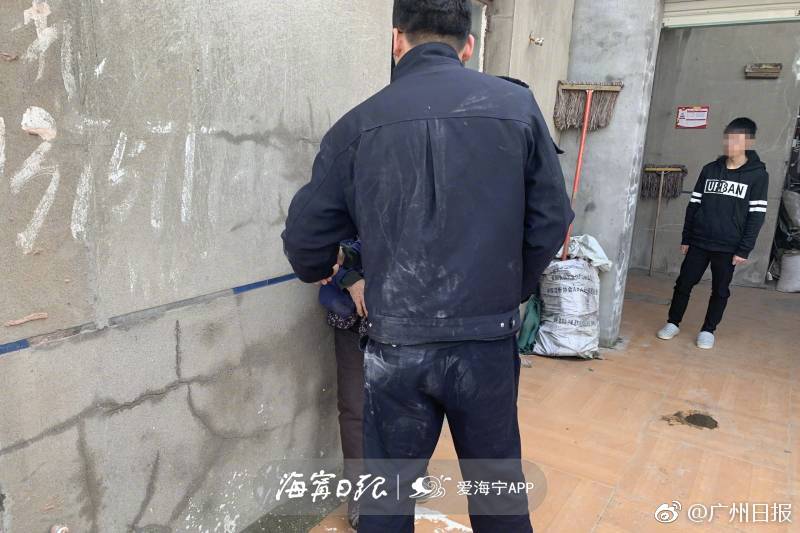 黄色电影干逼片香港