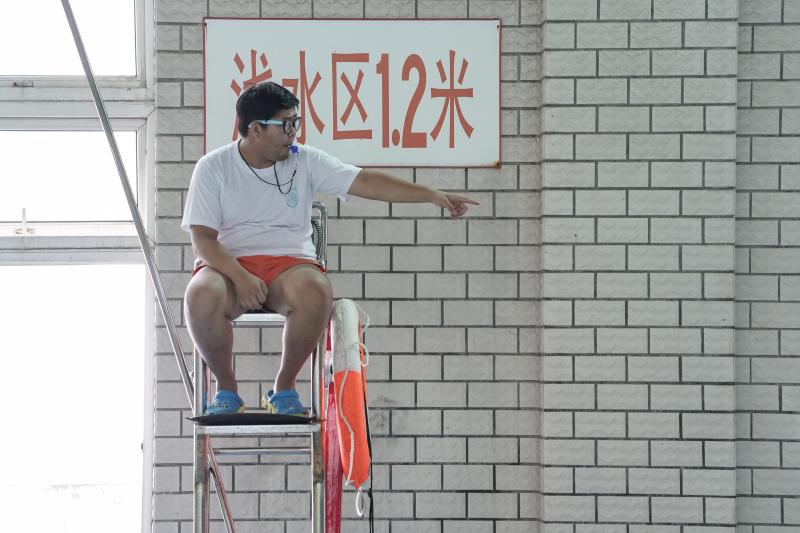 夫妻拍黄色片免费看