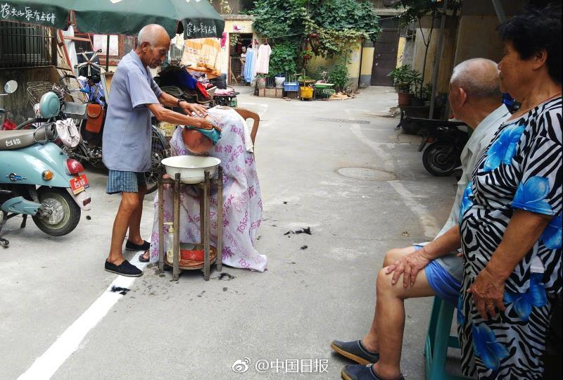 慈小臻